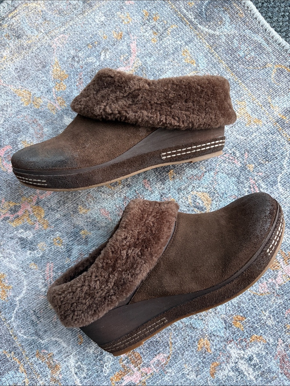 Antelope Suede Brown Shearling Clog Slip-On Shoes